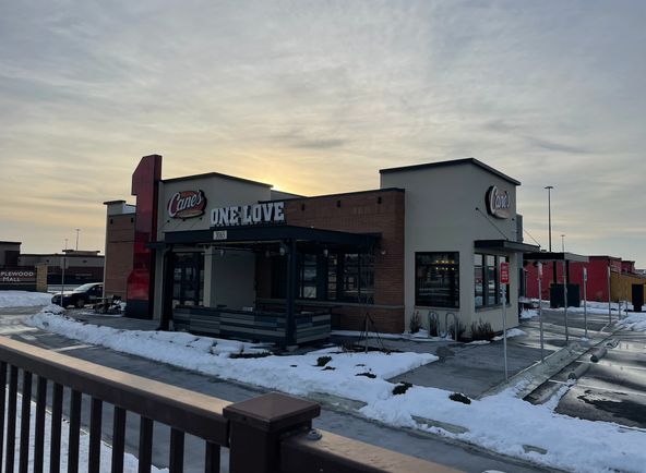 Raising Cane's Chicken Fingers: 3065 White Bear Ave N, Maplewood, MN 55109